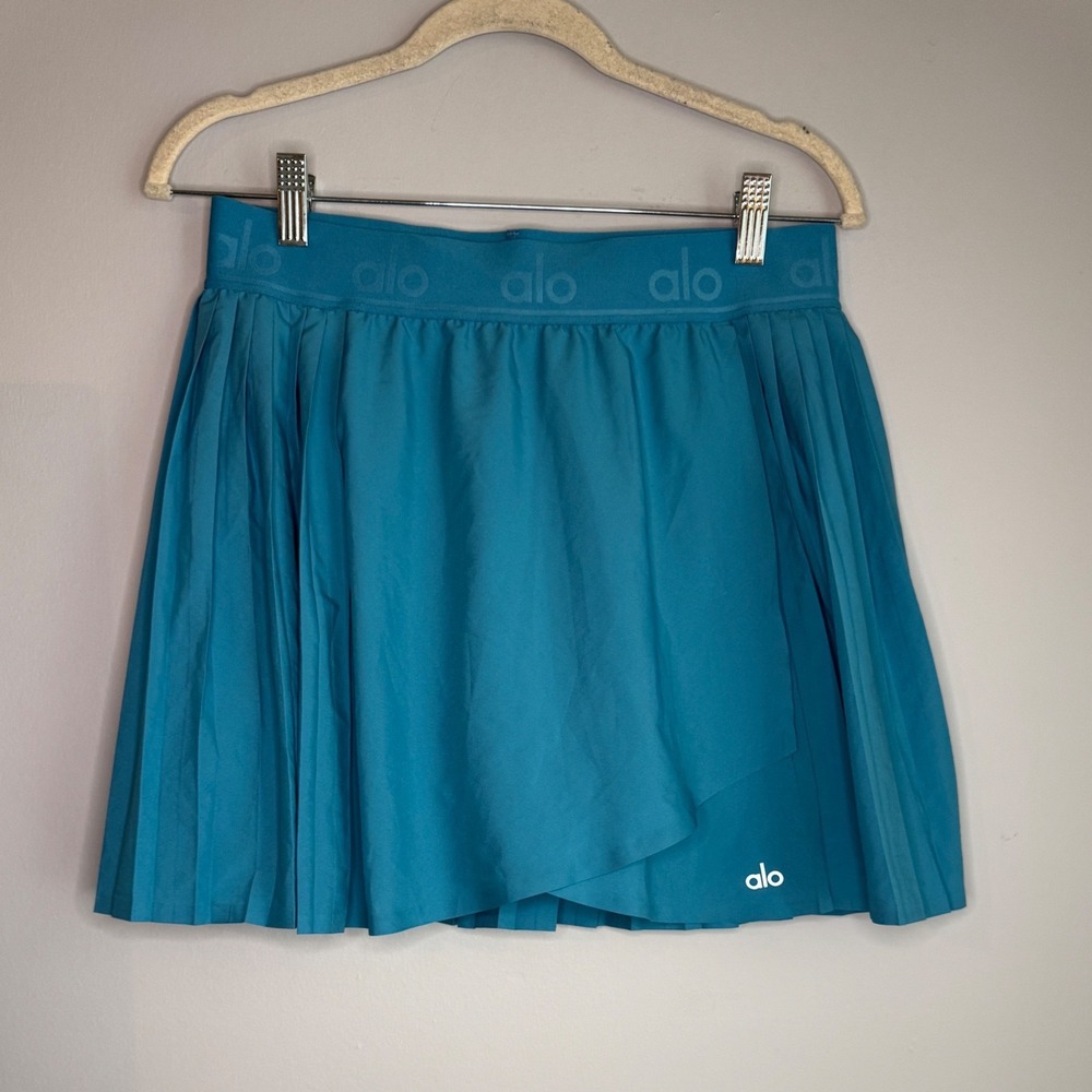 Alo Yoga Pleated Tennis Skort Teal Blue Logo Waistband Medium